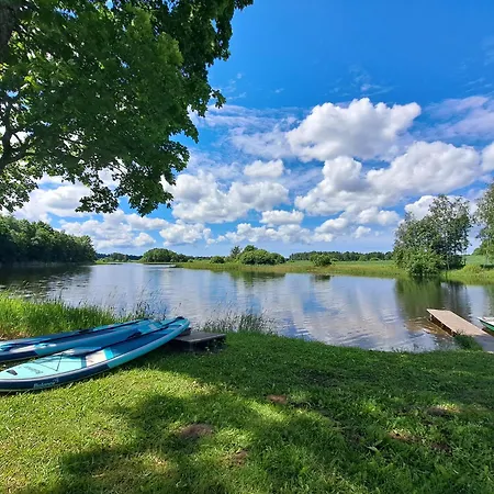 Brivdienu Maja Straumeni *